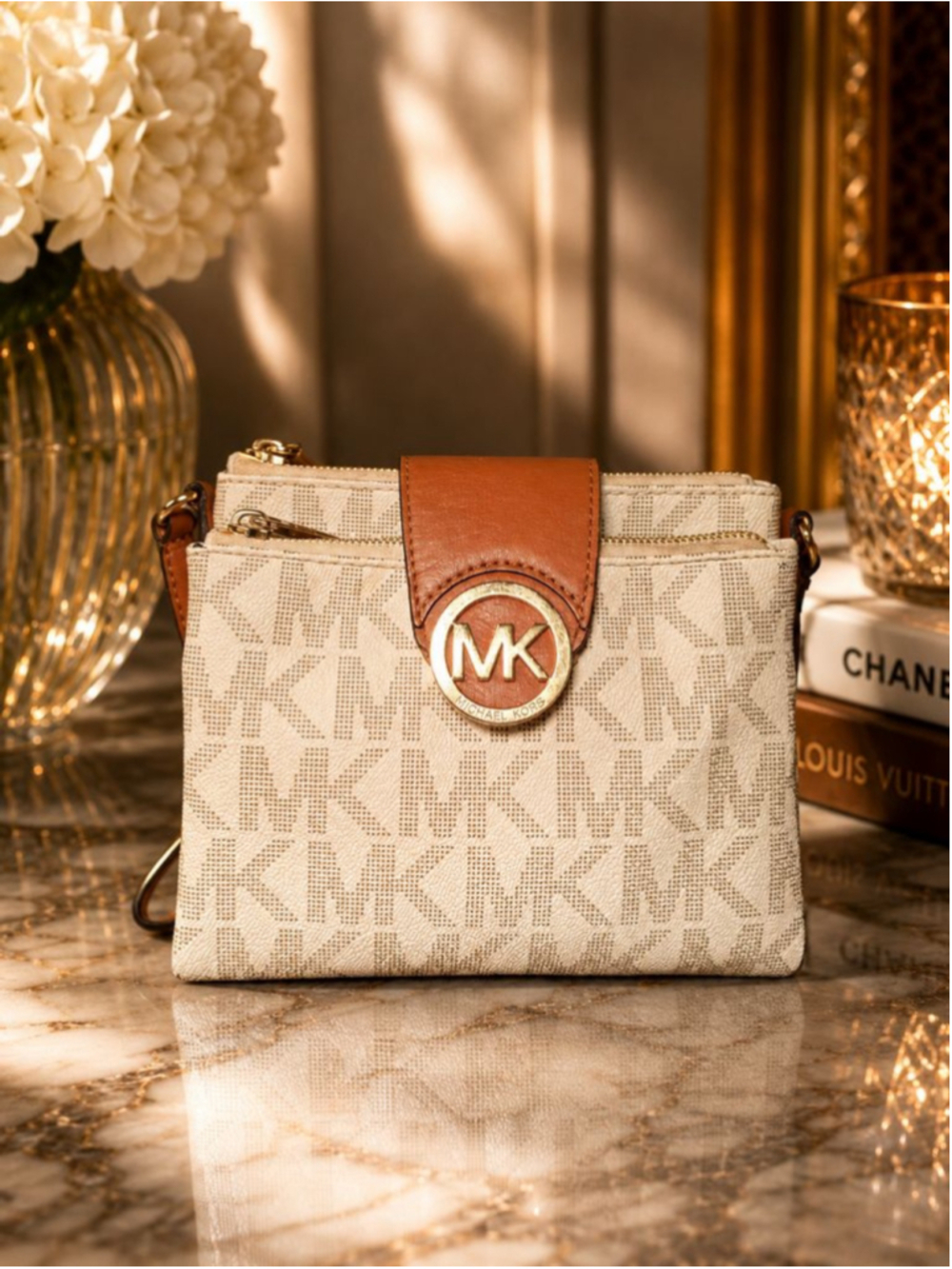 Michael Kors White Fulton Magnetic Messenger Crossbody Bag
